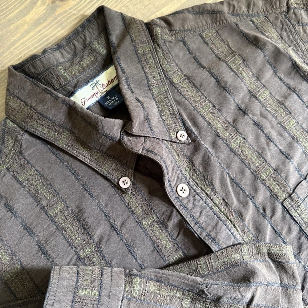Tommy Bahama Men's Medium Brown Green Silk Embroider Long Sleeve Button Up Shirt